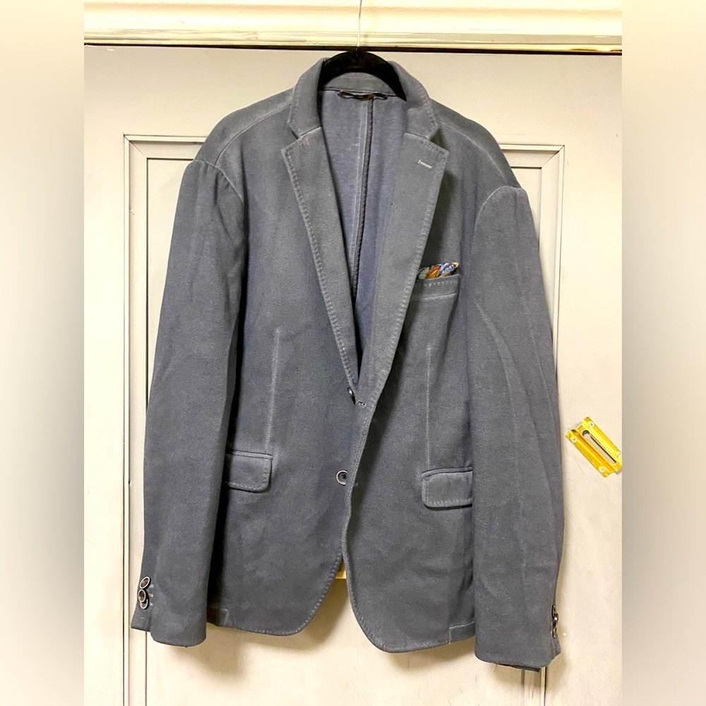 Zara Men’s Navy Blazer with Floral Pocket Square - Size 46 (USA)